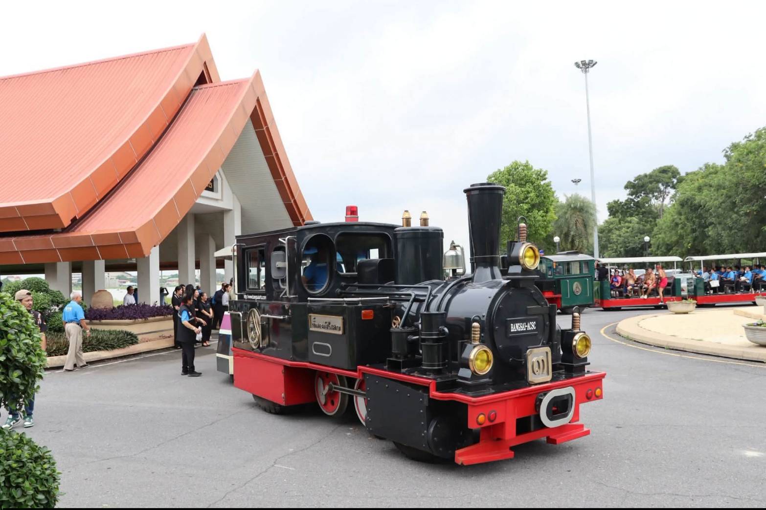 title - นายเดชาธร เชาว์เลขา รองผู้ว่าราชการจังหวัดพระนครศรีอยุธยา เป็นประธานในพิธีเปิดโครงการอนุรักษ์และฟื้นฟูทรัพยากรธรรมชาติและสิ่งแวดล้อม กิจกรรมวันอนุรักษ์และพัฒนาแม่น้ำ คู คลอง แห่งชาติ ประจำปี 2569 ณ ท่าชัยยุทธ ศูนย์ส่งเสริมและพัฒนาอาชีพเสริมนอกภาคการเกษตร (ศูนย์ศิลปาชีพบางไทรฯ (เดิม))